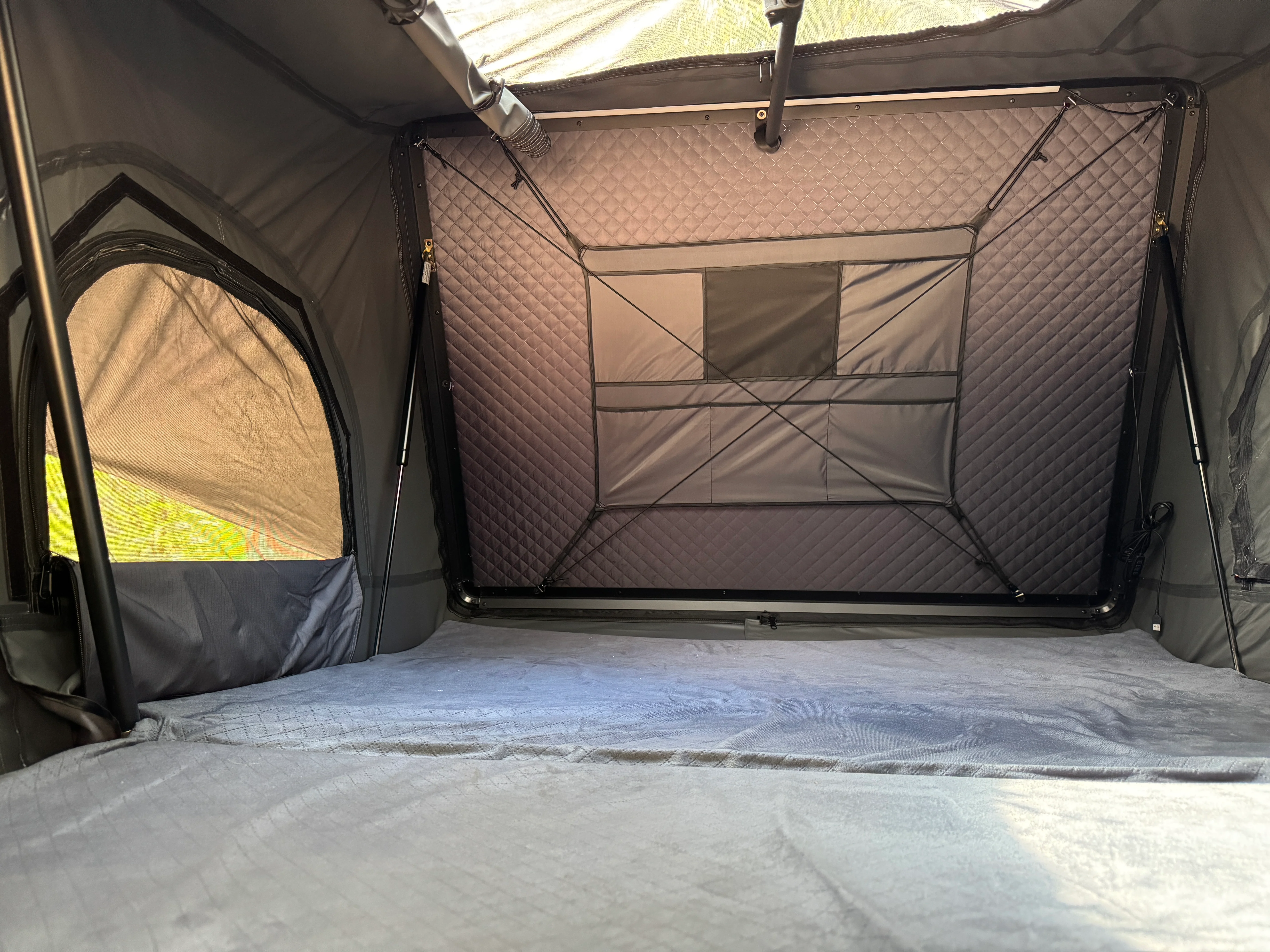 Canyon Off-Road 2 Person Roof Top Tent (1.6M Hard Shell) (SKU: CAN-625-H-1.6M) - Image 17