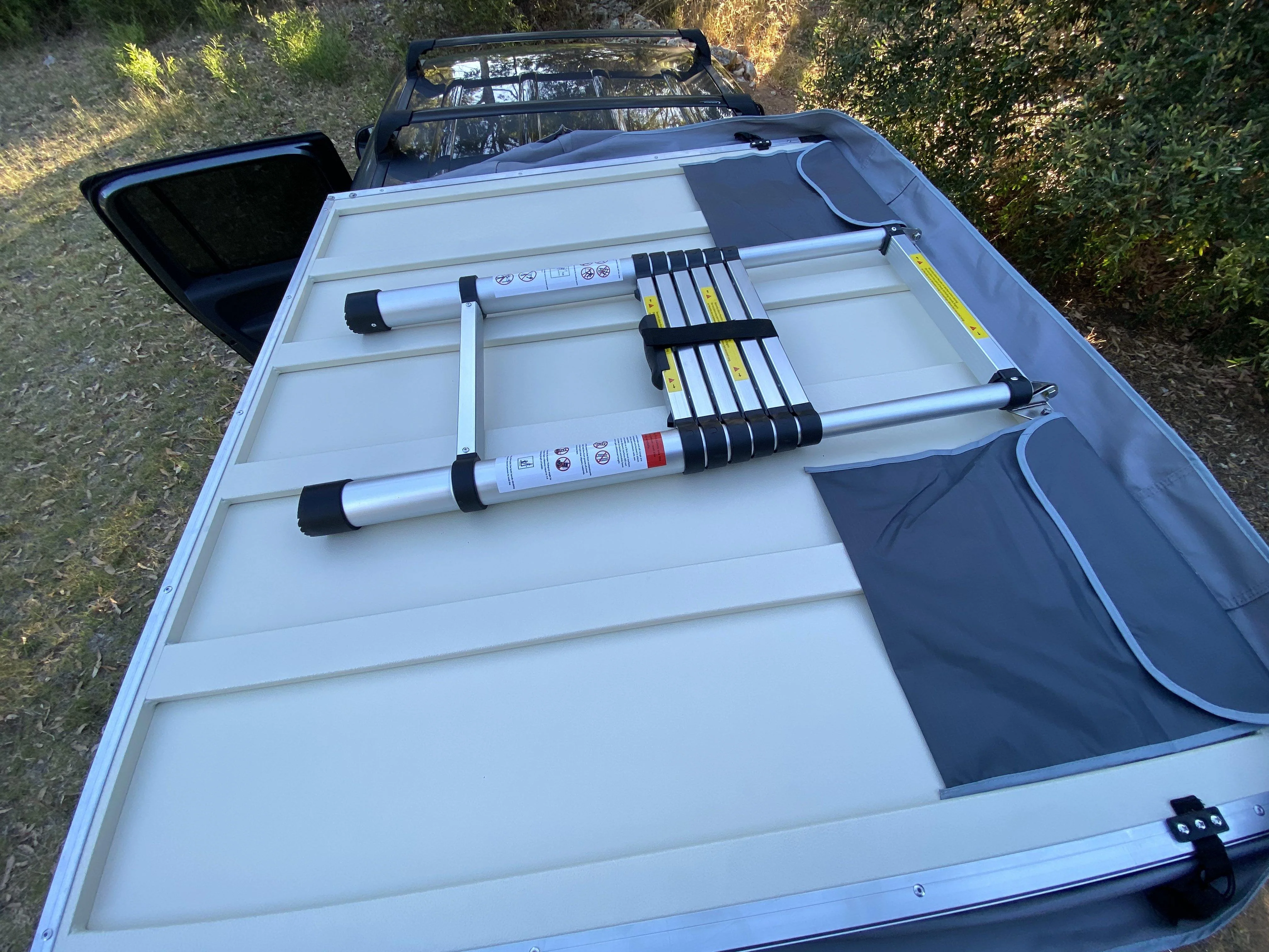 Canyon Off-Road 2 Person Roof Top Tent (SOFT SHELL)(SKU: CAN-100-S) - Image 16